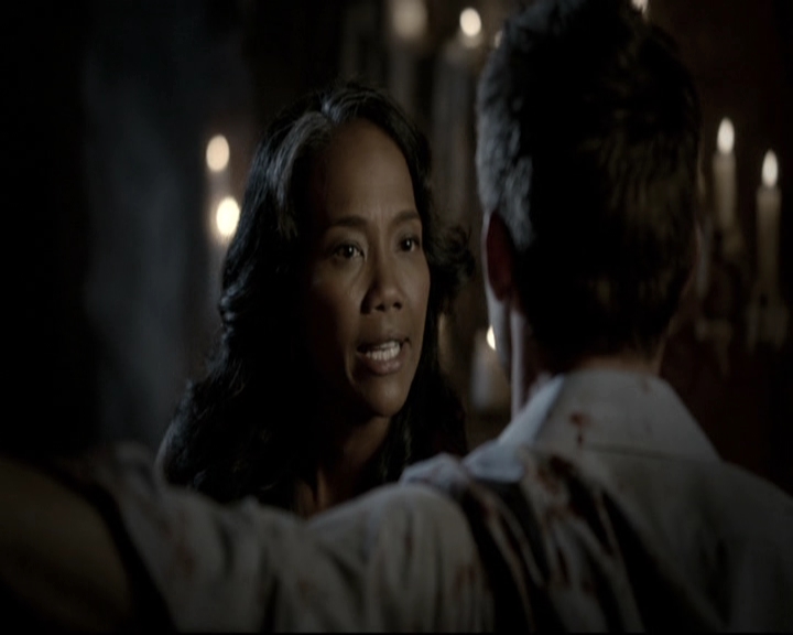 VampireDiariesWorld-dot-nl_TheOriginals-2x05RedDoor0990.jpg
