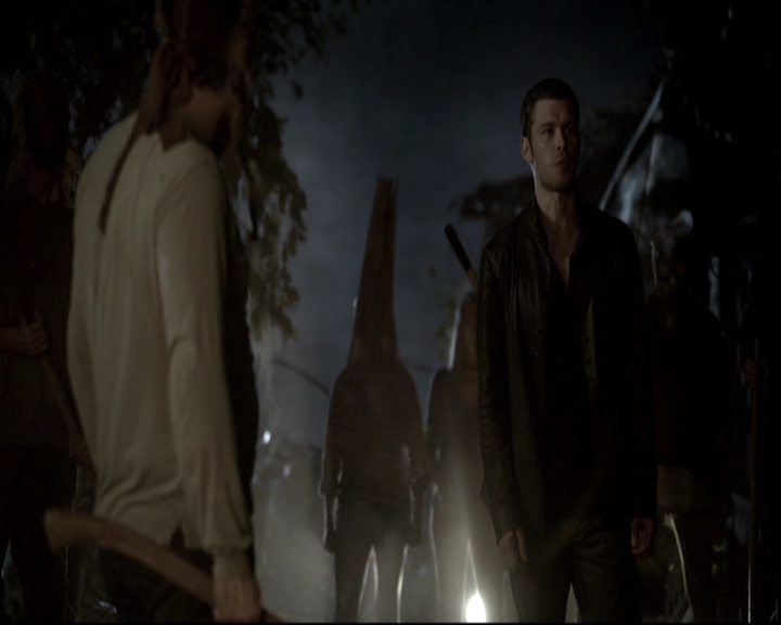 VampireDiariesWorld-dot-nl_TheOriginals-2x05RedDoor1114.jpg