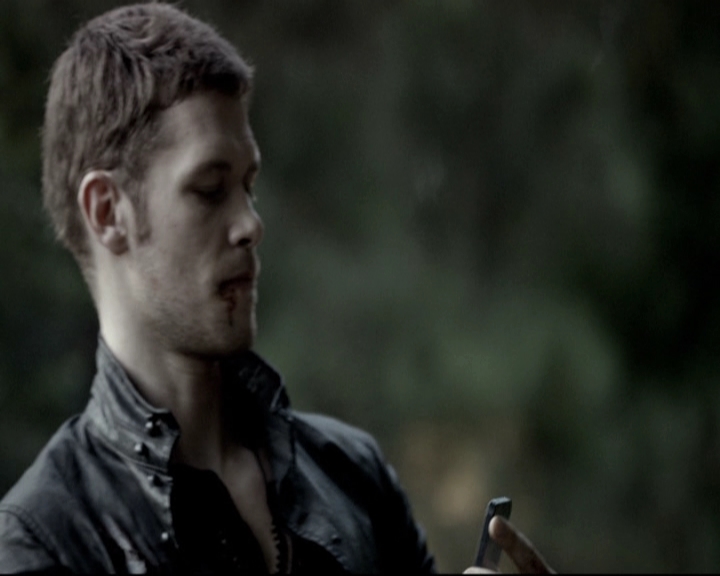 VampireDiariesWorld-dot-nl_TheOriginals-2x05RedDoor1354.jpg