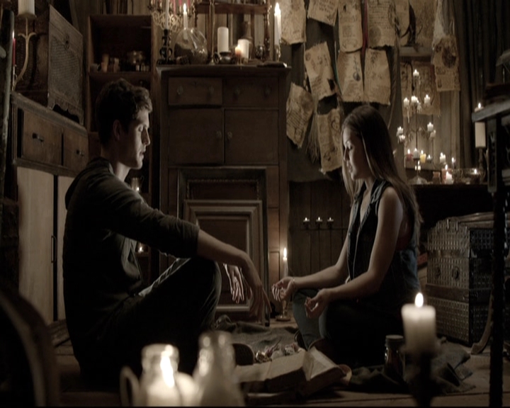 VampireDiariesWorld-dot-nl_TheOriginals-2x05RedDoor1368.jpg