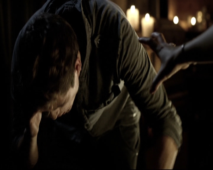 VampireDiariesWorld-dot-nl_TheOriginals-2x05RedDoor1411.jpg