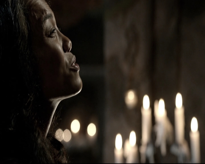 VampireDiariesWorld-dot-nl_TheOriginals-2x05RedDoor1572.jpg