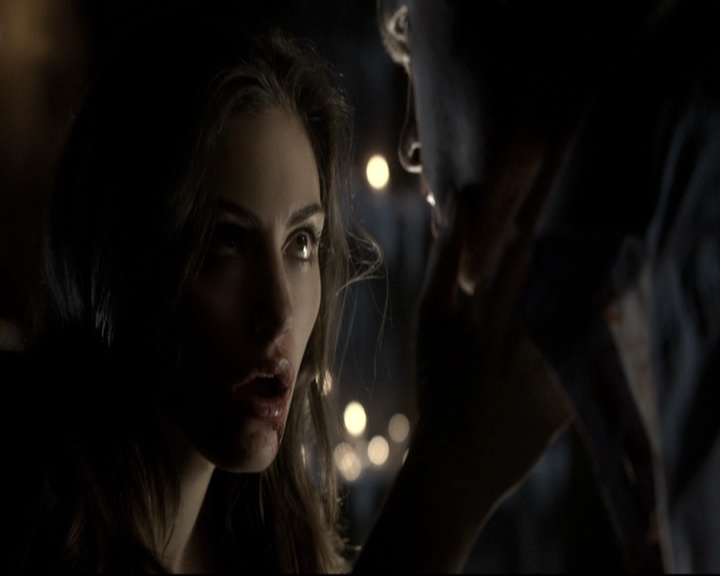 VampireDiariesWorld-dot-nl_TheOriginals-2x05RedDoor2139.jpg