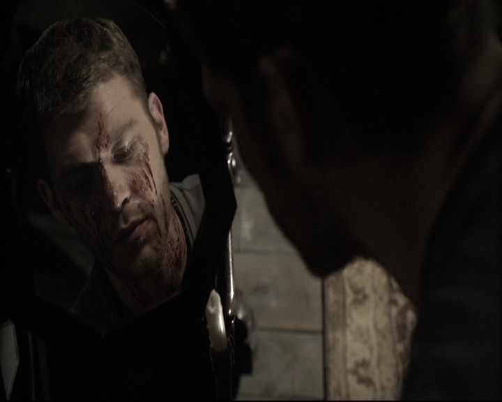 VampireDiariesWorld_dot_nl-TheOriginals_2x06WheelInsidetheWheel0213.jpg