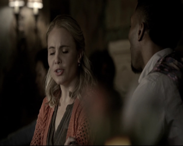 VampireDiariesWorld_dot_nl-TheOriginals_2x06WheelInsidetheWheel0382.jpg