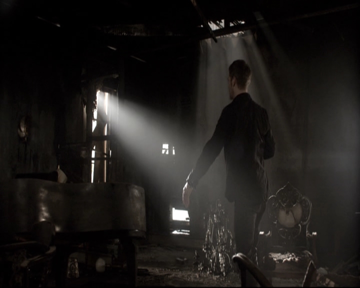 VampireDiariesWorld_dot_nl-TheOriginals_2x06WheelInsidetheWheel0482.jpg