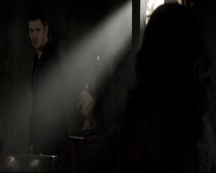 VampireDiariesWorld_dot_nl-TheOriginals_2x06WheelInsidetheWheel0496.jpg