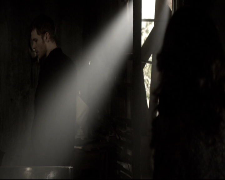 VampireDiariesWorld_dot_nl-TheOriginals_2x06WheelInsidetheWheel0540.jpg