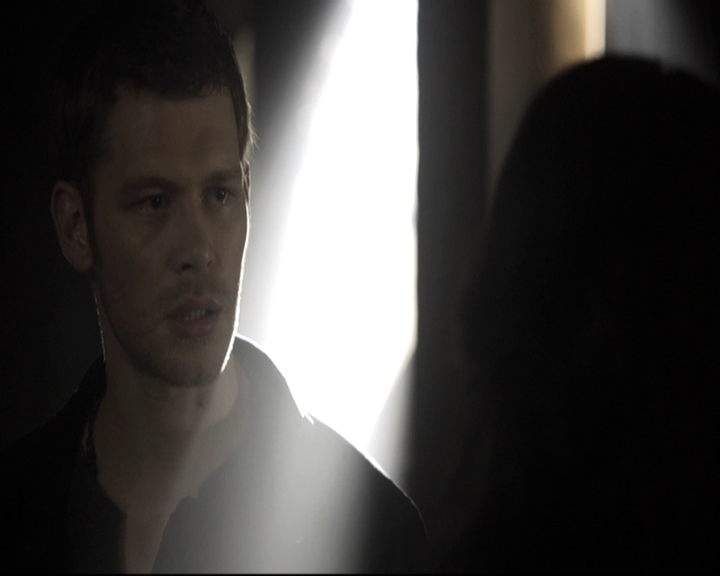 VampireDiariesWorld_dot_nl-TheOriginals_2x06WheelInsidetheWheel0590.jpg