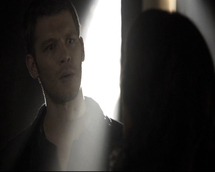 VampireDiariesWorld_dot_nl-TheOriginals_2x06WheelInsidetheWheel0602.jpg