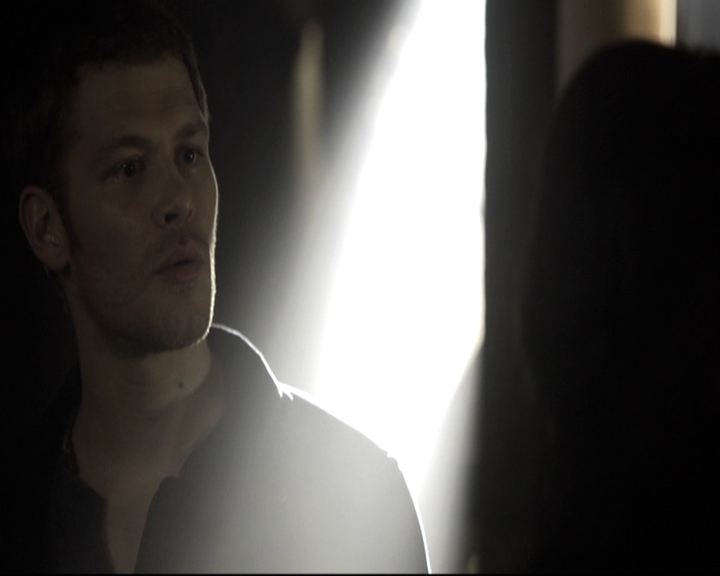 VampireDiariesWorld_dot_nl-TheOriginals_2x06WheelInsidetheWheel0611.jpg