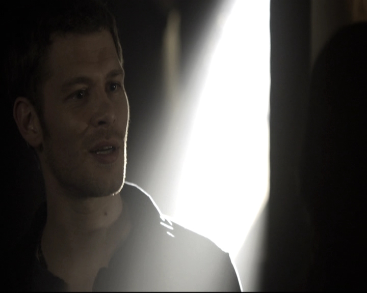 VampireDiariesWorld_dot_nl-TheOriginals_2x06WheelInsidetheWheel0617.jpg