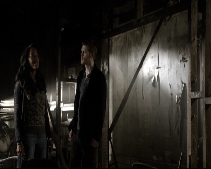 VampireDiariesWorld_dot_nl-TheOriginals_2x06WheelInsidetheWheel0771.jpg