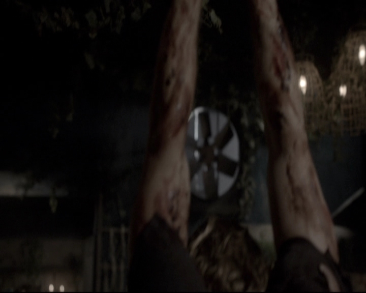 VampireDiariesWorld_dot_nl-TheOriginals_2x06WheelInsidetheWheel1357.jpg