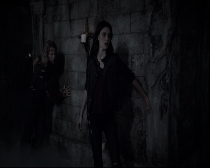 VampireDiariesWorld_dot_nl-TheOriginals_2x06WheelInsidetheWheel1601.jpg