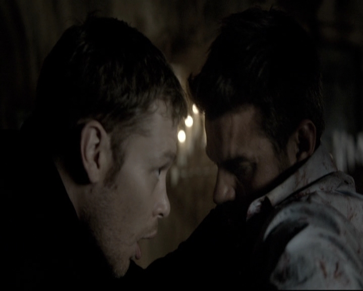 VampireDiariesWorld_dot_nl-TheOriginals_2x06WheelInsidetheWheel2003.jpg