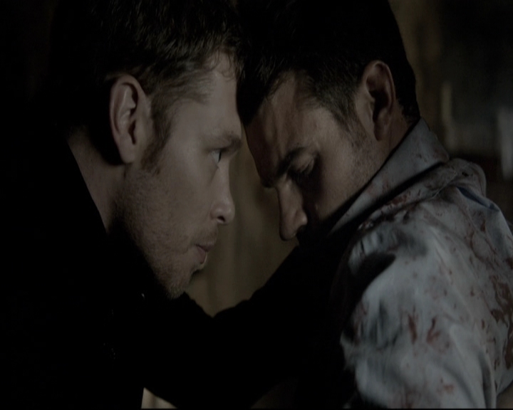 VampireDiariesWorld_dot_nl-TheOriginals_2x06WheelInsidetheWheel2005.jpg