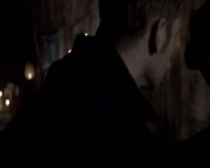 VampireDiariesWorld_dot_nl-TheOriginals_2x06WheelInsidetheWheel2011.jpg