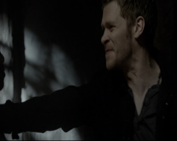 VampireDiariesWorld_dot_nl-TheOriginals_2x06WheelInsidetheWheel2100.jpg