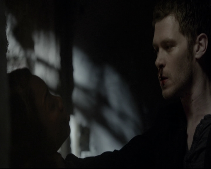 VampireDiariesWorld_dot_nl-TheOriginals_2x06WheelInsidetheWheel2121.jpg