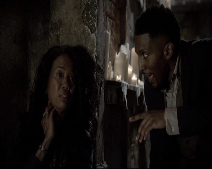 VampireDiariesWorld_dot_nl-TheOriginals_2x06WheelInsidetheWheel2246.jpg