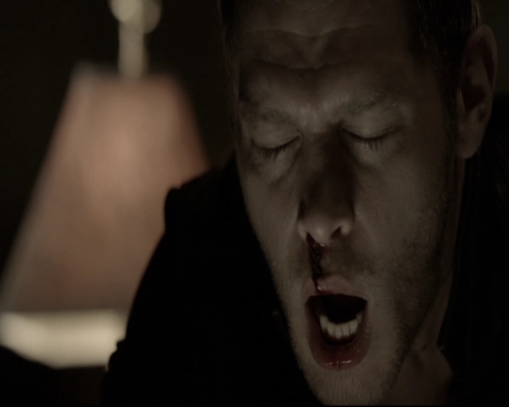 VampireDiariesWorld_dot_nl-TheOriginals_2x07ChasingTheDevilsTail0066.jpg