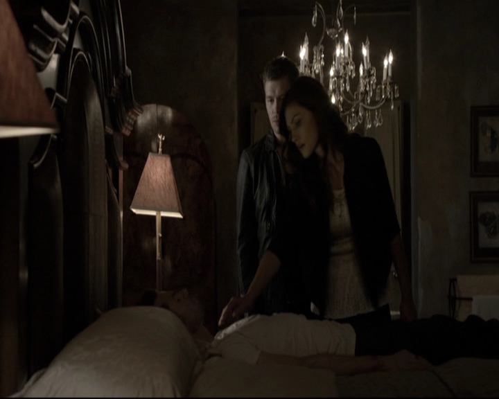 VampireDiariesWorld_dot_nl-TheOriginals_2x07ChasingTheDevilsTail0084.jpg