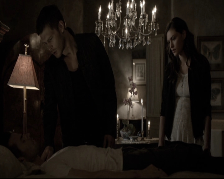 VampireDiariesWorld_dot_nl-TheOriginals_2x07ChasingTheDevilsTail0093.jpg