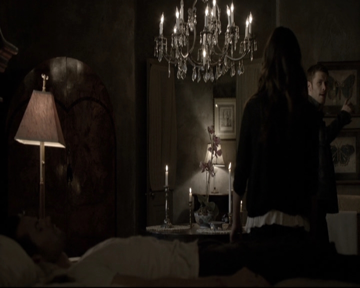 VampireDiariesWorld_dot_nl-TheOriginals_2x07ChasingTheDevilsTail0121.jpg