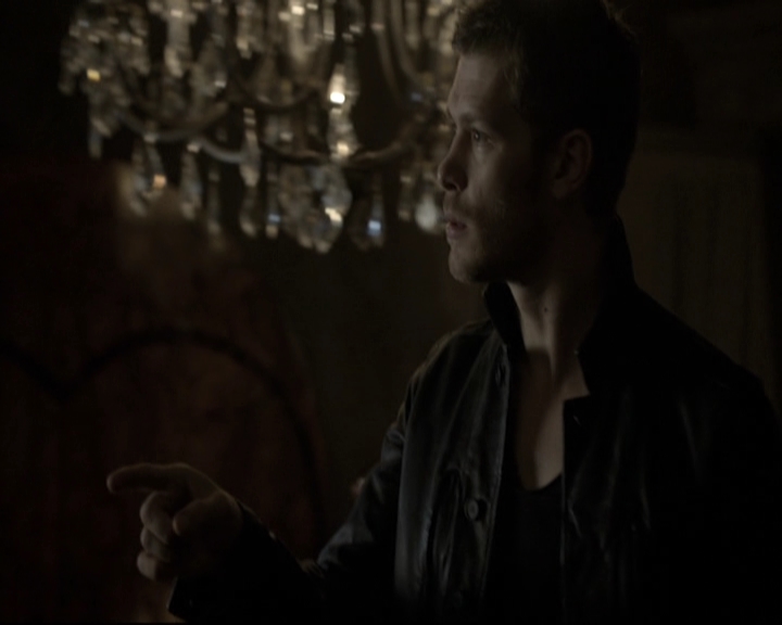 VampireDiariesWorld_dot_nl-TheOriginals_2x07ChasingTheDevilsTail0125.jpg