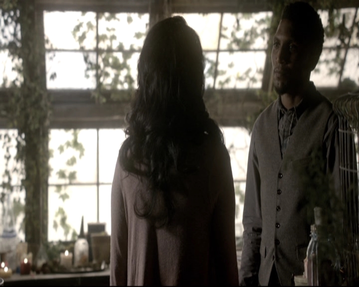 VampireDiariesWorld_dot_nl-TheOriginals_2x07ChasingTheDevilsTail0518.jpg