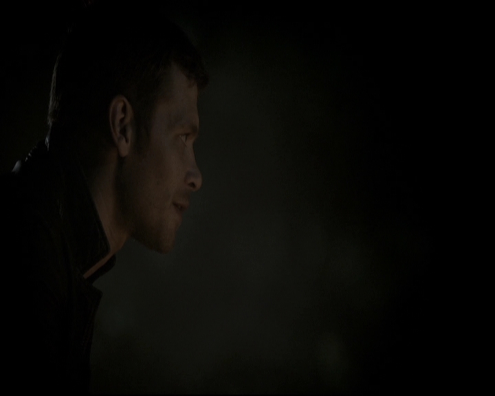 VampireDiariesWorld_dot_nl-TheOriginals_2x07ChasingTheDevilsTail1226.jpg