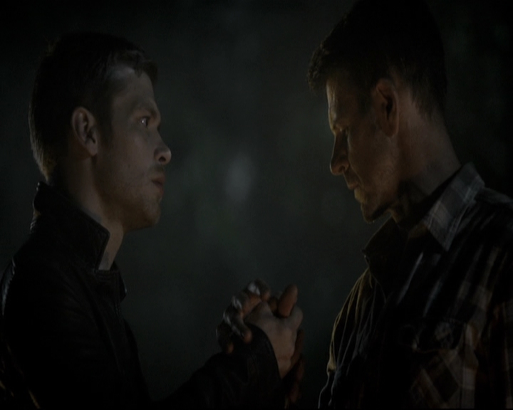 VampireDiariesWorld_dot_nl-TheOriginals_2x07ChasingTheDevilsTail1551.jpg