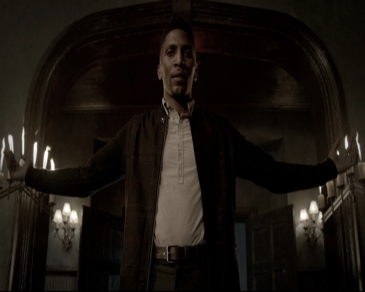 VampireDiariesWorld_dot_nl-TheOriginals_2x07ChasingTheDevilsTail1705.jpg