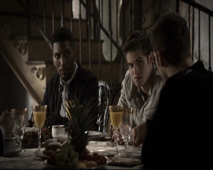 VampireDiariesWorld_dot_nl-TheOriginals_2x08TheBrothersThatCareToForgot0038.jpg