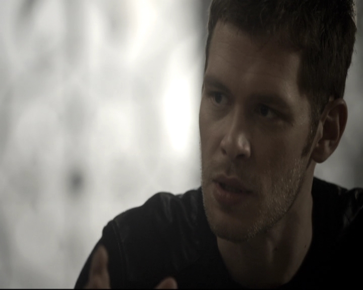 VampireDiariesWorld_dot_nl-TheOriginals_2x08TheBrothersThatCareToForgot0042.jpg