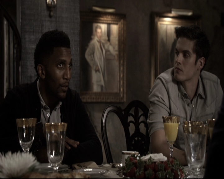 VampireDiariesWorld_dot_nl-TheOriginals_2x08TheBrothersThatCareToForgot0086.jpg