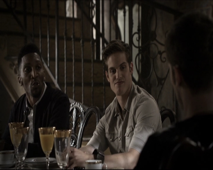 VampireDiariesWorld_dot_nl-TheOriginals_2x08TheBrothersThatCareToForgot0109.jpg