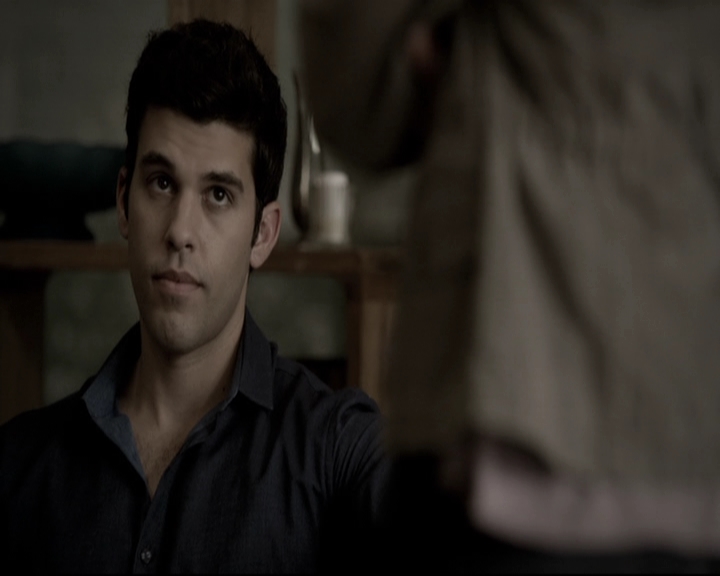 VampireDiariesWorld_dot_nl-TheOriginals_2x08TheBrothersThatCareToForgot0413.jpg