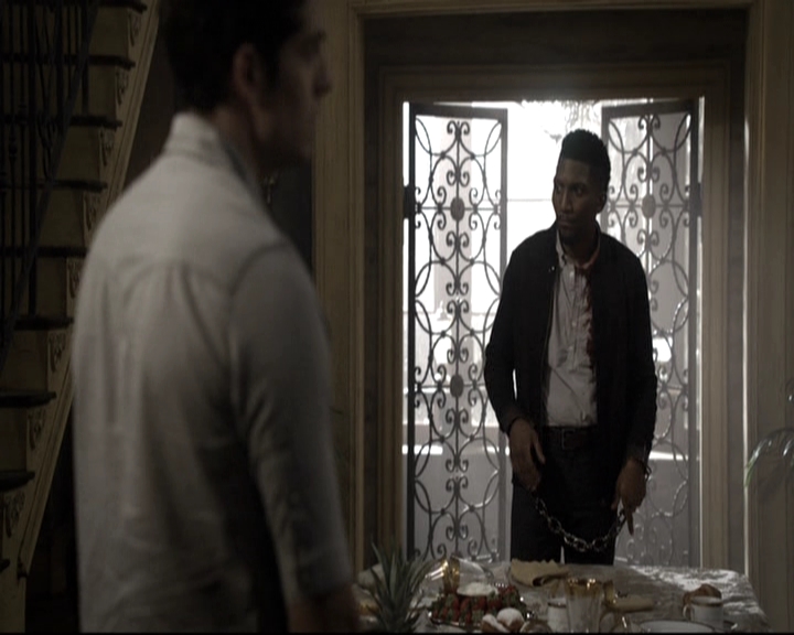 VampireDiariesWorld_dot_nl-TheOriginals_2x08TheBrothersThatCareToForgot0428.jpg