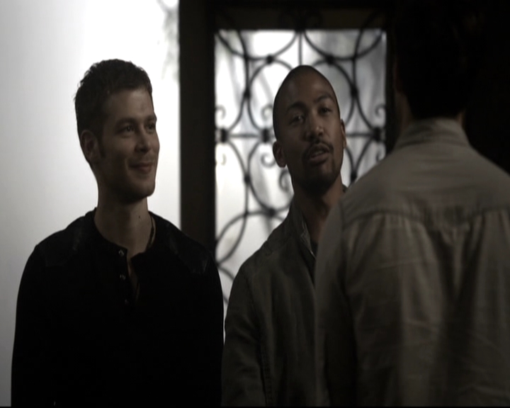 VampireDiariesWorld_dot_nl-TheOriginals_2x08TheBrothersThatCareToForgot0446.jpg