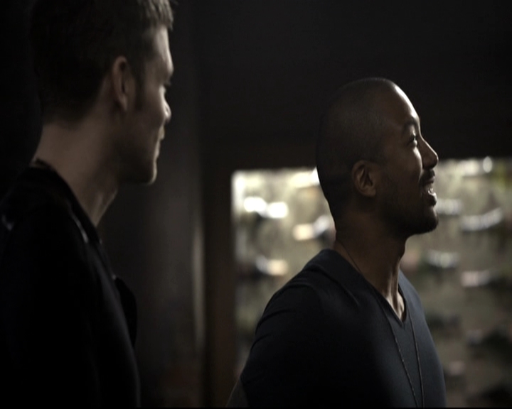 VampireDiariesWorld_dot_nl-TheOriginals_2x08TheBrothersThatCareToForgot0452.jpg