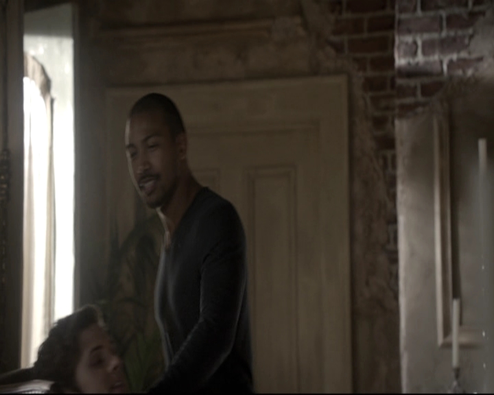 VampireDiariesWorld_dot_nl-TheOriginals_2x08TheBrothersThatCareToForgot0487.jpg