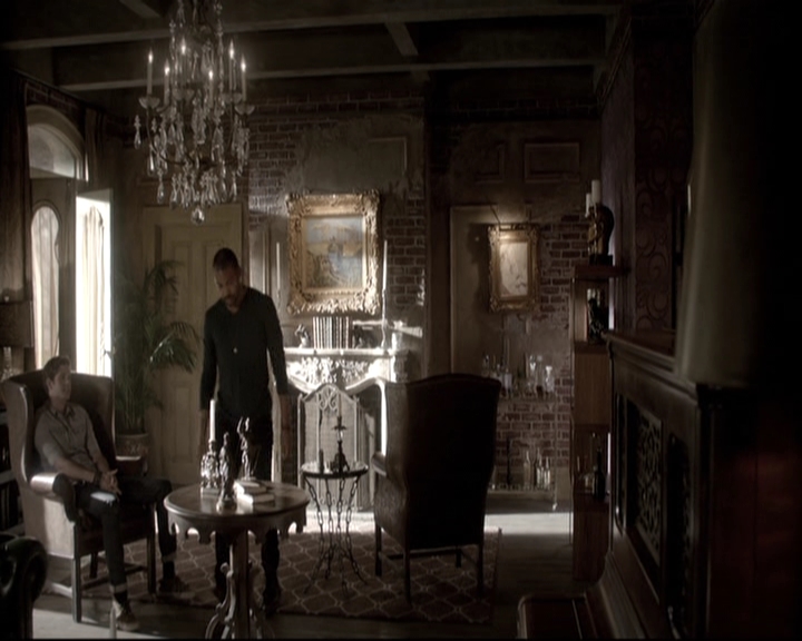 VampireDiariesWorld_dot_nl-TheOriginals_2x08TheBrothersThatCareToForgot0506.jpg