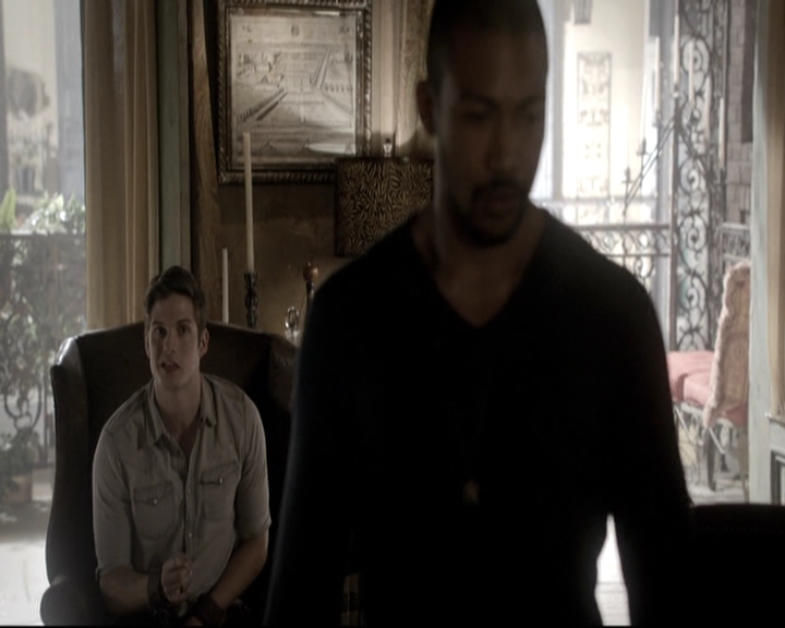 VampireDiariesWorld_dot_nl-TheOriginals_2x08TheBrothersThatCareToForgot0528.jpg