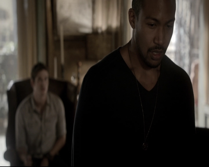 VampireDiariesWorld_dot_nl-TheOriginals_2x08TheBrothersThatCareToForgot0534.jpg