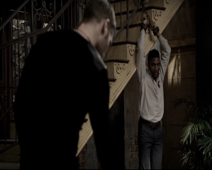 VampireDiariesWorld_dot_nl-TheOriginals_2x08TheBrothersThatCareToForgot0630.jpg