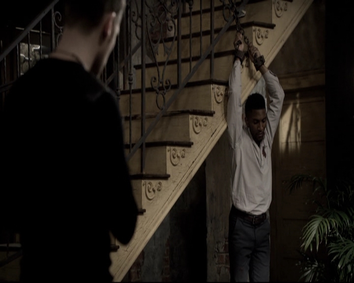 VampireDiariesWorld_dot_nl-TheOriginals_2x08TheBrothersThatCareToForgot0633.jpg