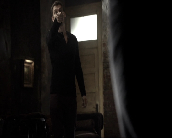 VampireDiariesWorld_dot_nl-TheOriginals_2x08TheBrothersThatCareToForgot0637.jpg