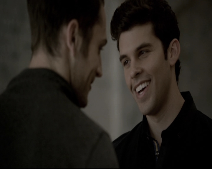 VampireDiariesWorld_dot_nl-TheOriginals_2x08TheBrothersThatCareToForgot1004.jpg